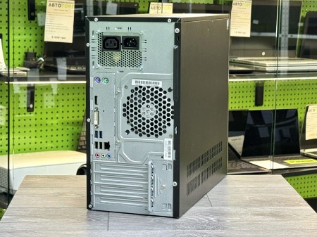 Fujitsu Esprimo P556E90+ 2